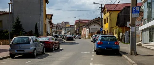 Clujul crește prețurile la locurile de parcare, în 2023. Cu cât se scumpesc abonamentele