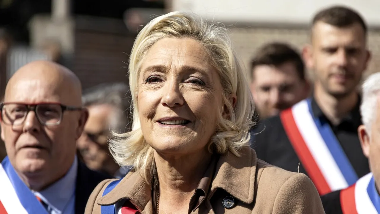 Verdict crucial pentru Marine Le Pen în dosarul de delapidare. Curtea decide dacă mai poate candida la președinția Franței în 2027