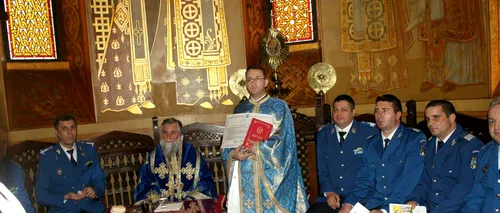 Singurul preot jandarm din România. Se împarte între slujbele la <i class='ep-highlight'>biserică</i> și misiunile operative din Jandarmerie: „Eu nu renunț