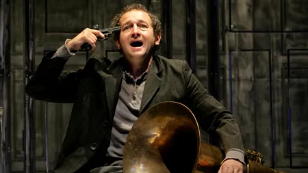 Scrisoarea lui Dan Puric către președinta CNA: „Se ridică poporul, dragă doamnă, și dumneavoastră vă ocupați de amenzi?