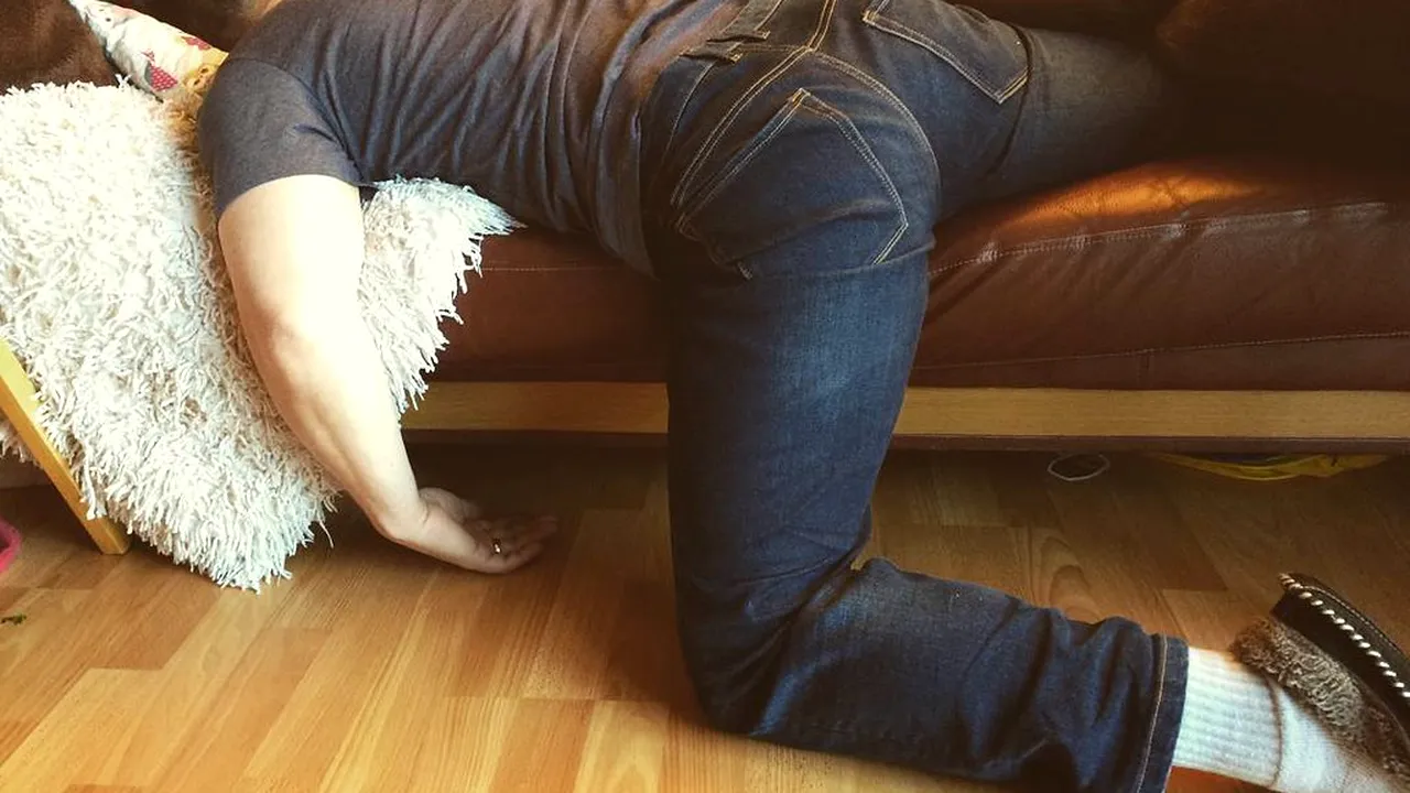 Deranjat de țipetele vecinei care făcea dragoste, un bărbat s-a răzbunat CUMPLIT. Ce PLAN a pus la cale, DE NECREZUT!