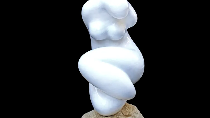 Piața de artă. O colecție de statui create de Marcel Guguianu este scoasă la licitație. Și alte opere importante sunt vândute