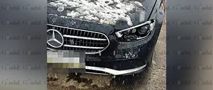 FOTO EXCLUSIV. A fost găsit Mercedesul cu care un britanic a lovit o gravidă pe o trecere de pietoni în București. Femeia, însărcinată în 8 luni, a pierdut sarcina