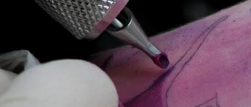 Ar putea fi cel mai ridicol tatuaj din lume