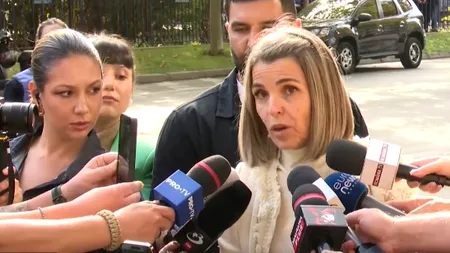 Cristela Georgescu, revoltată la ieșirea de la DIICOT: ”Am fost torturată văzând fotografiile copiilor pe ecrane străine”. Soția fostului prezidențiabil, a doua zi consecutivă la percheziții și audieri