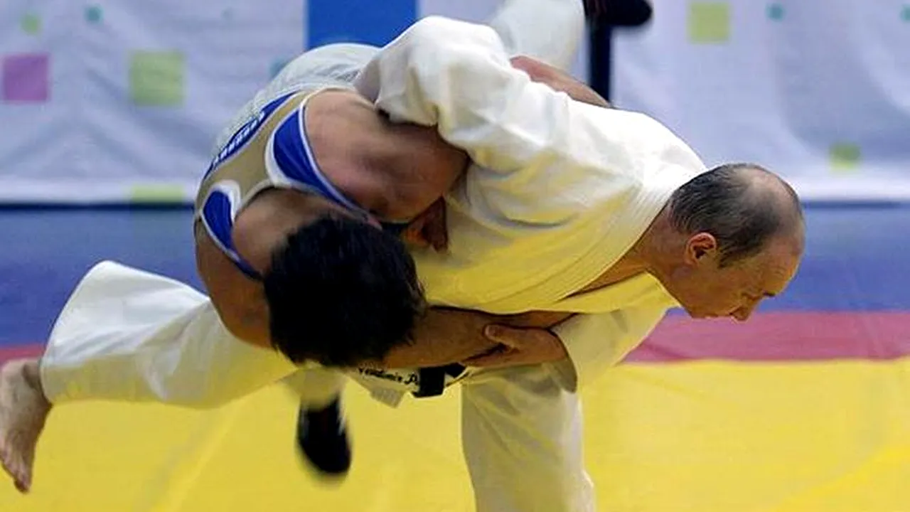 Lider al opoziției ruse despre Putin: „Sper că nu va apăsa butonul nuclear cu o secundă înainte de a muri