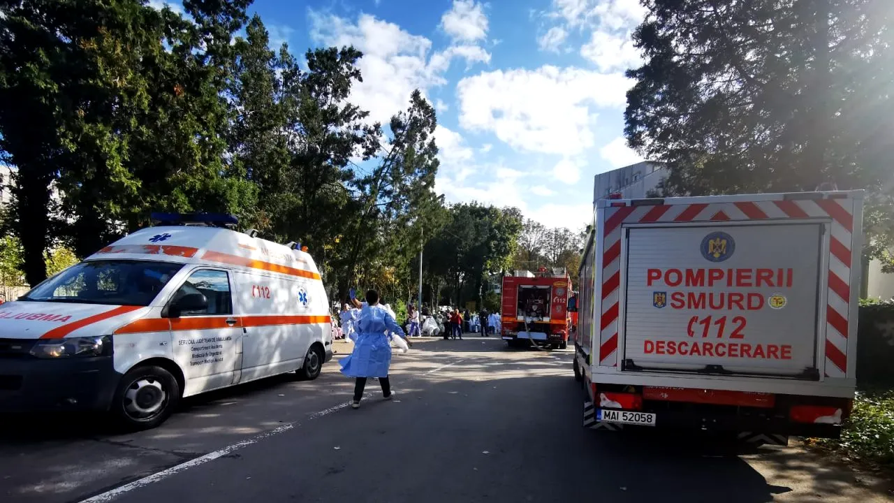 Ministerul Sănătății, după incendiul de la Spitalul de Boli Infecțioase Constanța: Toți pacienții, transferați la SJU Constanța, la Spitalul de Pneumoftiziologie și un spital mobil ISU