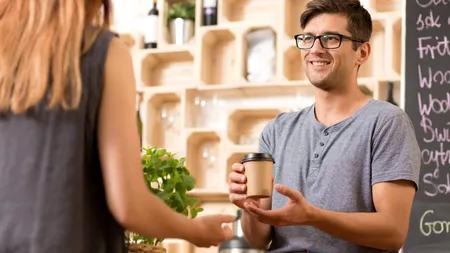 Turistă din Italia, revoltată de cât costă o cafea în București: „La revedere, România, nu mă mai întorc niciodată”