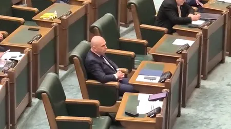 Ilie Bolojan, abandonat în plenul Senatului. Nimeni nu a vrut să se așeze lângă premier