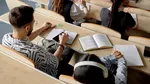 Guvernul amână introducerea codului QR pe DIPLOME