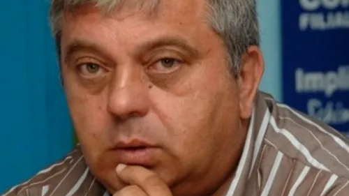 Ce anunț a făcut secretarul de stat Vasile Șalaru, după ce a declarat că fetele ar trebui să meargă cu „pieptul în față și să leșine băieții
