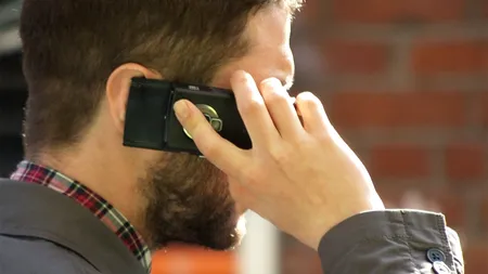 Ce este NOMOFOBIA. Sacrificiile la care sunt dispuși oamenii numai ca să-și păstreze telefoanele mobile