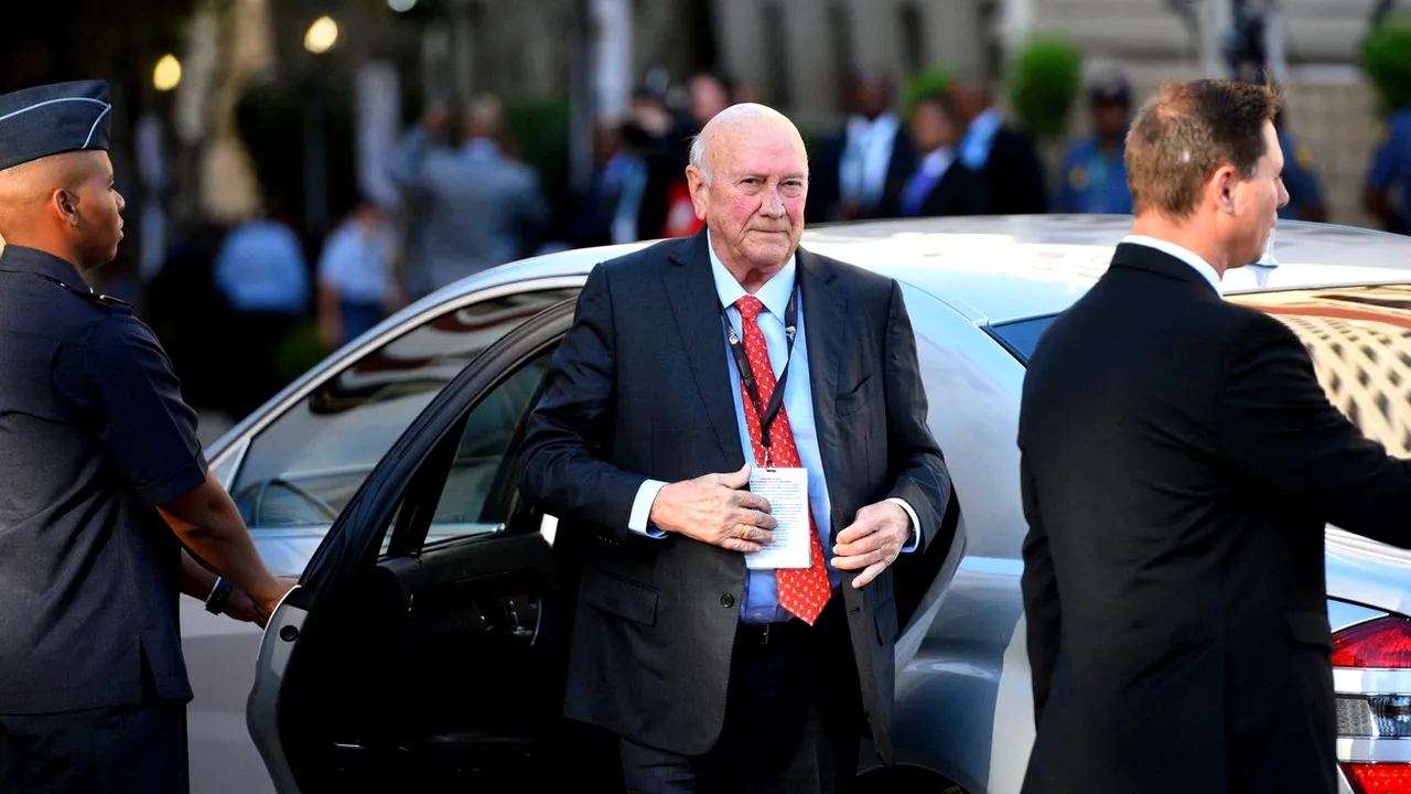A murit Frederik Willem de Klerk, ultimul preşedinte alb al Africii de Sud, care a pus capăt apartheidului