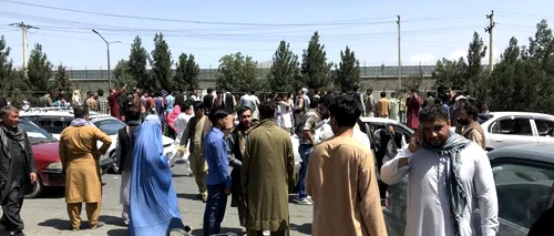 UPDATE - Bilanțul exploziilor de la aeroportul din Kabul a depășit 100 de morți. Printre victime se află civili afgani și militari americani / Câți români se mai află în Afganistan și care e reacția MAE