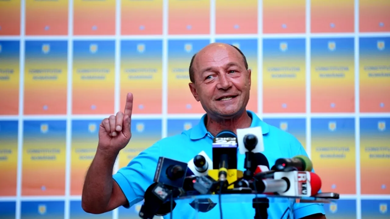 Băsescu le transmite primarilor chemați de Ponta să facă recensământul listelor de alegători că se îndreaptă pe un drum care 