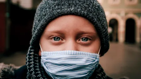 8 ȘTIRI DE LA ORA 8. Lockdown total de Crăciun! Tot mai multe țări apelează la ultima soluție în criza COVID-19 / Premierul Olandei: Închidem țara timp de cinci săptămâni