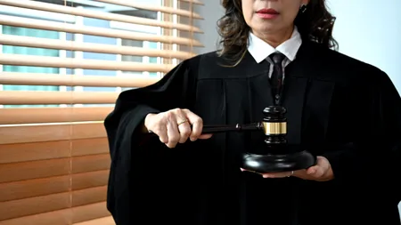 Forumul Judecătorilor din România critică dur noua lege privind vârsta de pensionare: 