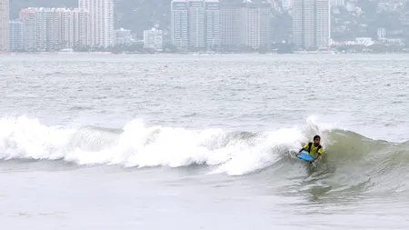 Acapulco, una dintre cele mai luxoase plaje din lume, a intrat în 