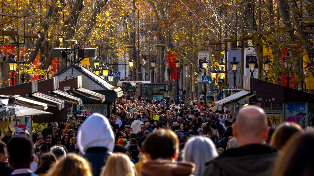 Un român stabilit în Spania spulberă mitul îmbogățirii rapide peste hotare: „Dacă vreți să veniți aici pentru bani mulți, nu veniți!”