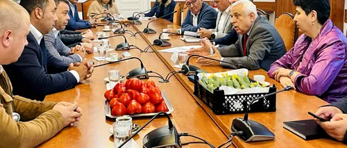 Ministerul Agriculturii: A fost FINALIZAT proiectul de achiziție pentru legumele și fructele pe care Casa de Comerț le va prelua de la cooperative