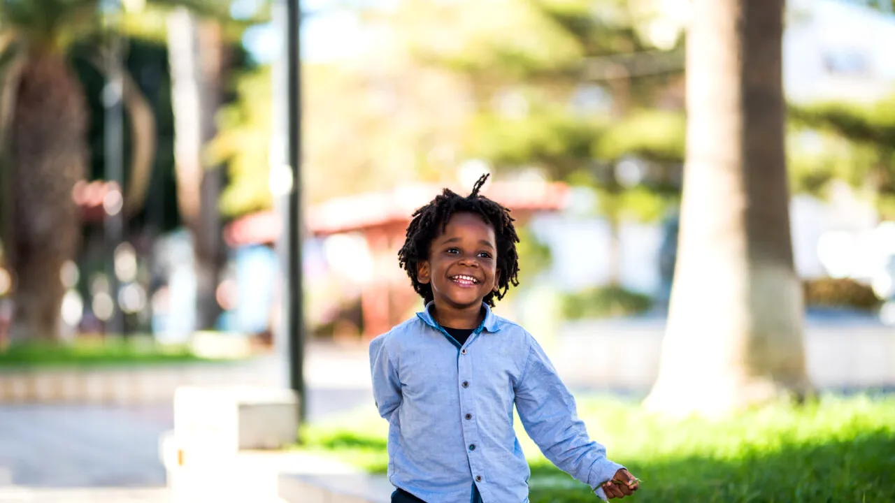 INCREDIBIL! Nu a fost primit la școală timp de trei ani pentru că arăta diferit