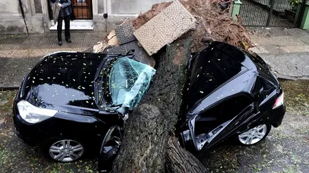 Zeci de persoane au murit în urma intemperiilor din America de Sud