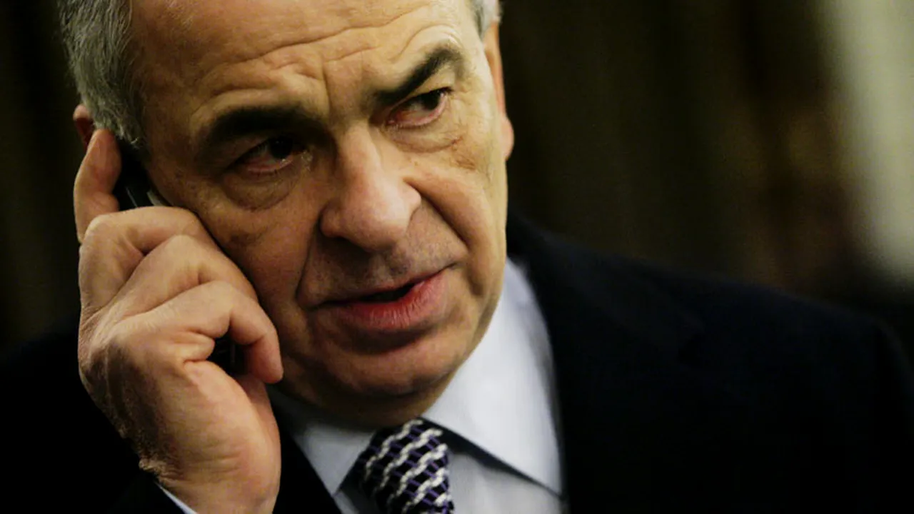 Liiceanu i-a trimis IPS Daniel o carte cu dedicație în care se referă la 