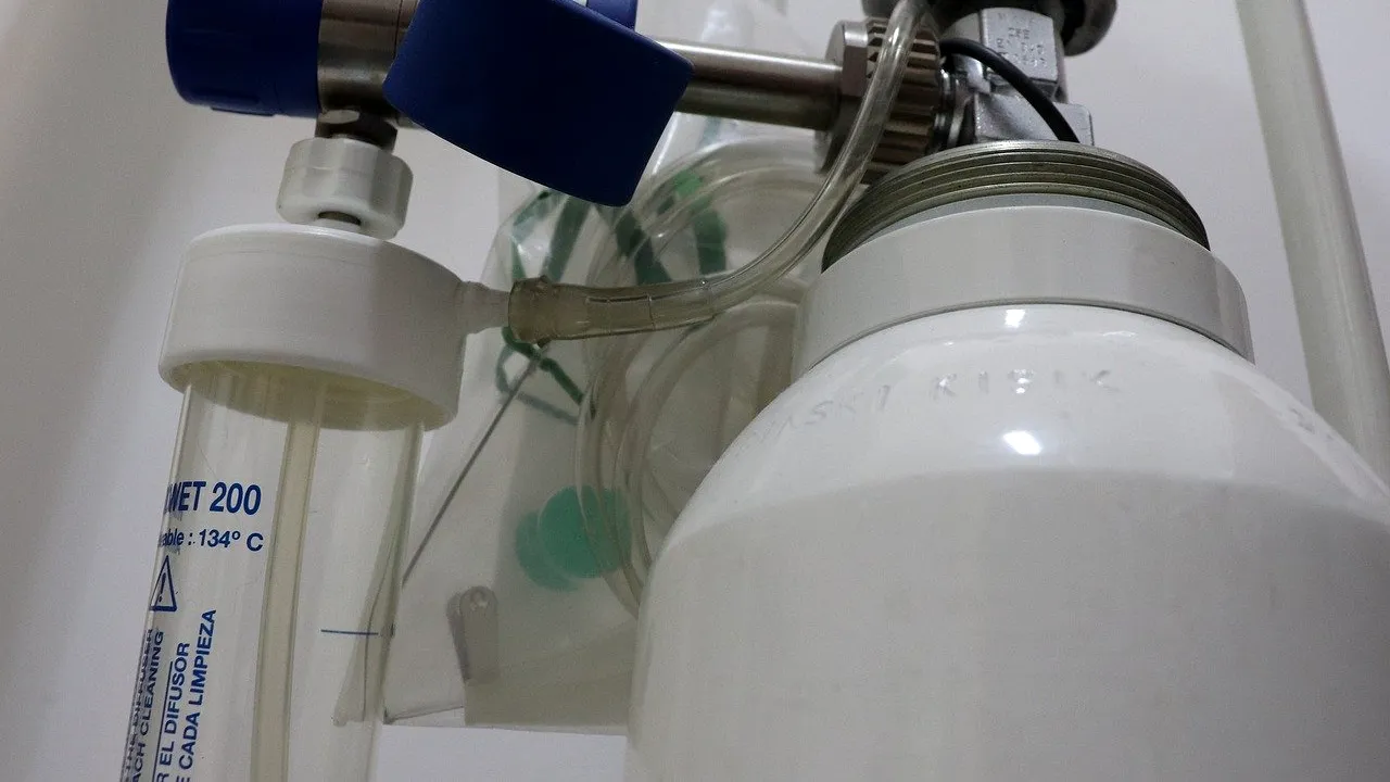 8 ȘTIRI DE LA ORA 8. Spitalul de Pneumoftiziologie din Iași a externat ultimul pacient COVID. Medic: „Răsuflăm ușurați, dar se adună nori grei deasupra Europei”