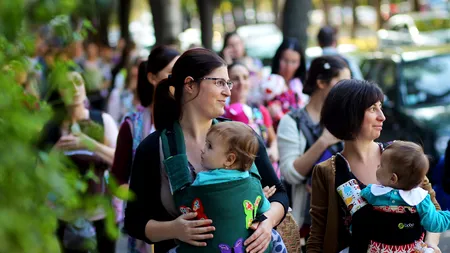 Plafonarea indemnizațiilor pentru mame devine realitate. Suma maximă pe care o va putea primi un părinte pentru a-și crește copilul 

