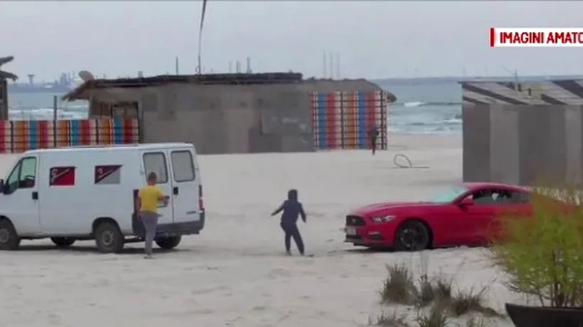 Un șofer s-a gândit să își ''parcheze'' bolidul pe plaja din Mamaia, însă pedeapsa a venit imediat. Acum, riscă și o amendă uriașă