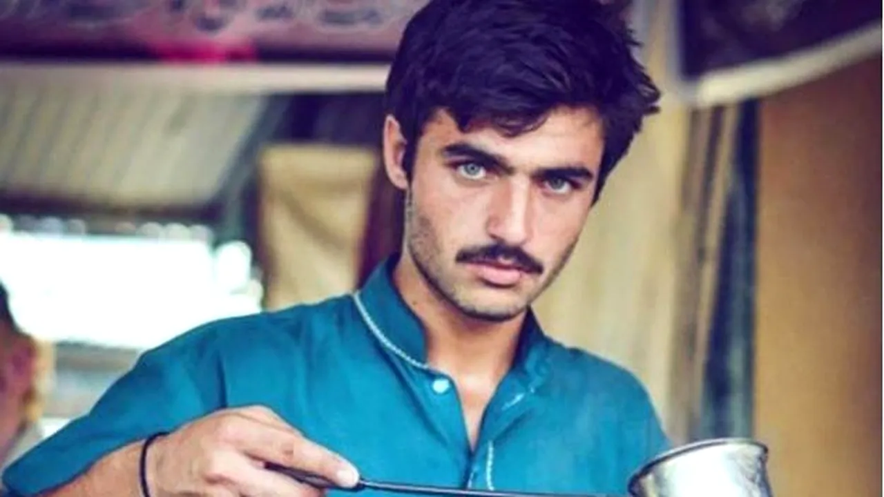 O fotografie i-a schimbat viața pentru totdeauna. Detaliul care l-a transformat dintr-un vânzător sărac, într-o adevărată celebritate