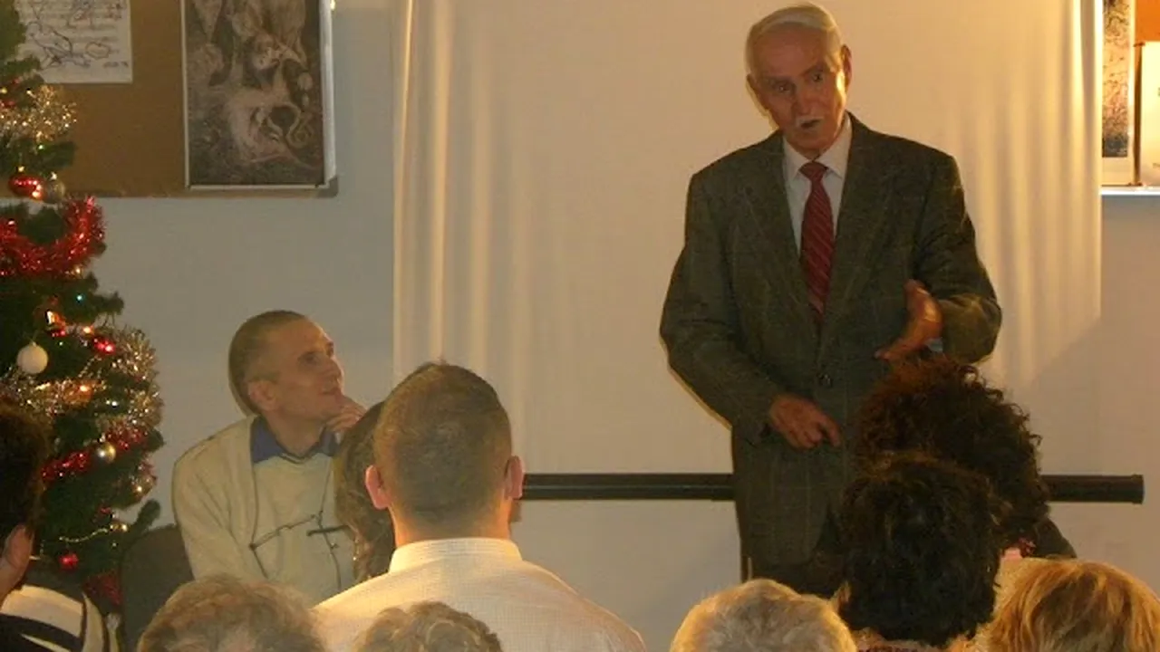 A murit profesorul și scriitorul Nicolae Pârvulescu