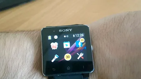 UN GADGET PE ZI. Sony SmartWatch 2 - atât de bun pe cât poate fi
