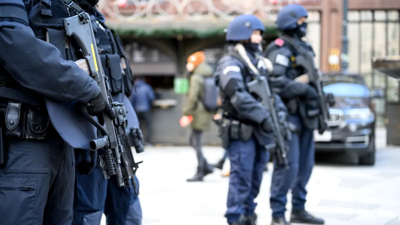 Alertă de ATENTATE TERORISTE în Europa. A fost percheziționată Catedrala din Köln, iar mai multe orașe europene ar fi vizate de un grup islamist
