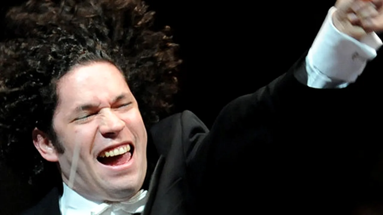 Cine este Gustavo Dudamel, care va dirija Concertul de Anul Nou de la Viena din 2017