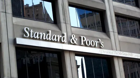 S&P a retrogradat ratingul Spaniei cu două trepte, la 