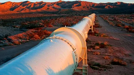 O conductă crucială pentru Arabia Saudită, care ocolește strâmtoarea Ormuz, a fost avariată în urma unui atac iranian. Ce avertizează experții