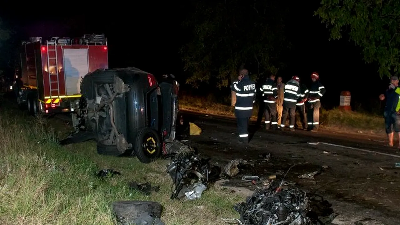 ACCIDENT TULCEA. Patru persoane rănite în accident, aduse cu două elicoptere la spitale din Capitală