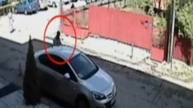 Jaf într-o parcare din Otopeni. Cum a furat un bărbat 10.000 de euro dintr-o mașină FĂRĂ SĂ O SPARGĂ