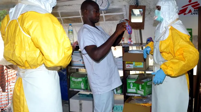 Ebola a ucis 1 din 2 oameni infectați