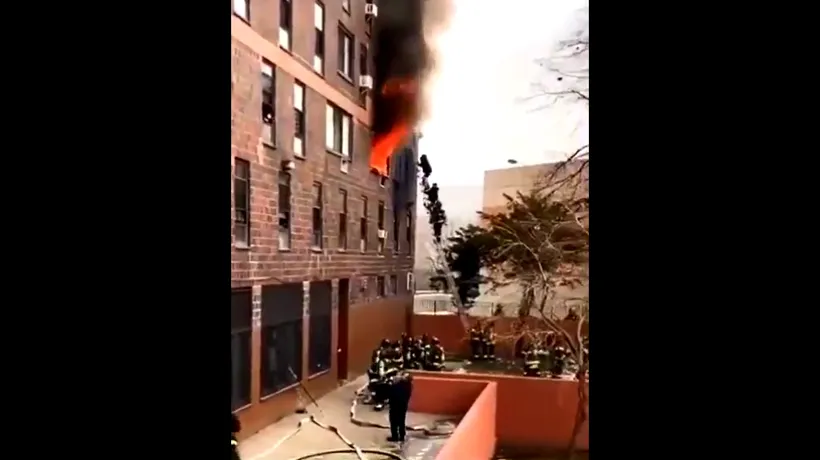 Incendiu violent în New York. 19 persoane au murit, între care 9 copii (VIDEO)