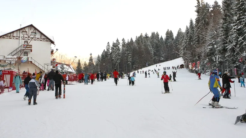 Cum își vor petrece românii sărbătorile de iarnă. 65% vor pleca de acasă. STUDIU