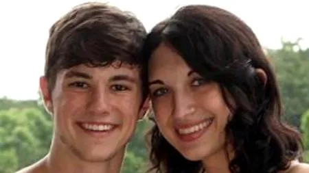 Cuplul în care ambii parteneri au trecut prin operații de schimbare de sex