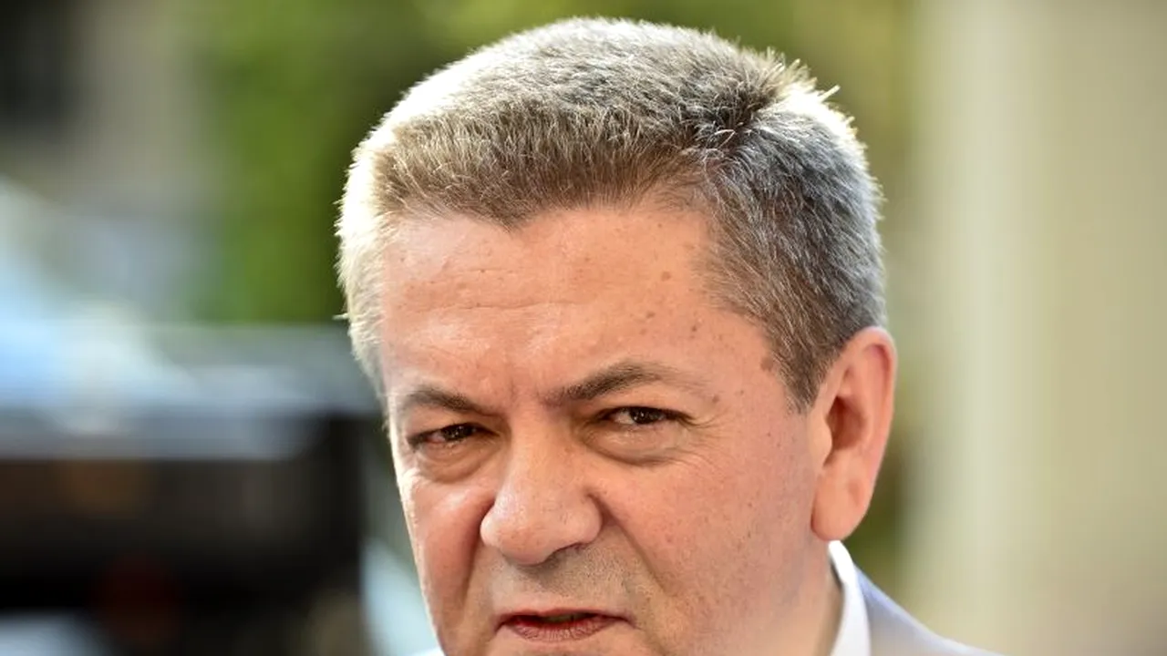 Fostul Ministru de Interne, Ioan Rus înainte de audierile la Parchet: Îmi cer scuze fetelor mari Crin Antonescu și Traian Băsescu