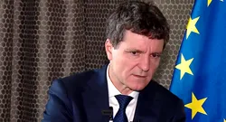 Nicușor Dan îl laudă pe Alexandru Nazare, la nunta căruia a participat. „A fost un ministru bun, este profesionist”. Ministrul Finanțelor, în cărți pentru a fi desemnat premier