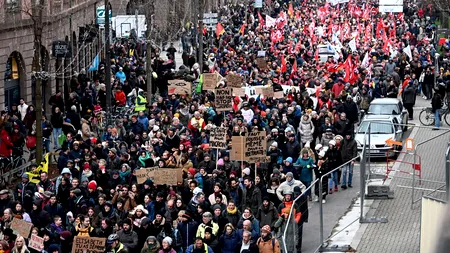 FOTO | Franța este paralizată de o grevă la nivel național din cauza unei noi reforme a pensiilor