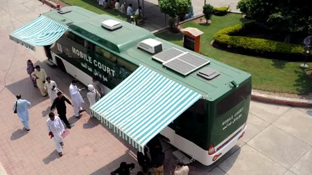 Autoritățile pakistaneze lansează un 