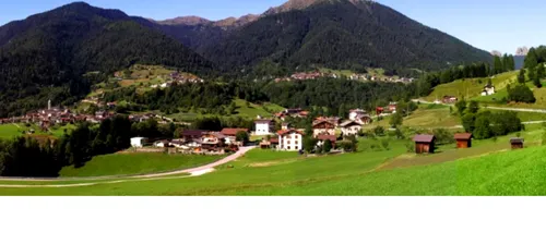 Autoritățile dintr-o localitate oferă case gratuite la munte. Cine poate beneficia de ofertă