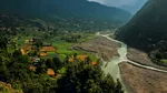 Locul din Pakistan unde localnicii încă „comunică” cu zânele: o vale în care se vorbesc 10 limbi și o șamană care pretinde că poate prezice viitorul