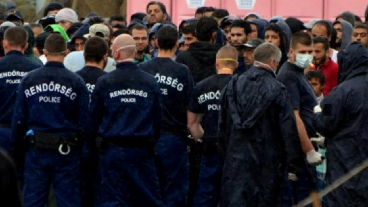 Poliția ungară a folosit gaze lacrimogene împotriva refugiaților, după ce aceștia au refuzat să se înregistreze